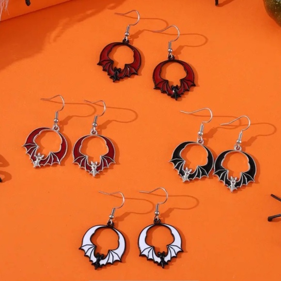NWT! Halloween Holiday Bat Pierced Dangle Earrings! You Pick ONE Pair! - Picture 1 of 7